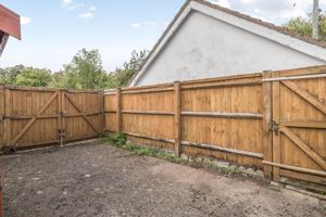 Photo 17- click for photo gallery